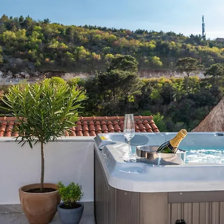 Planita Willa Novigrad (Dalmatia)